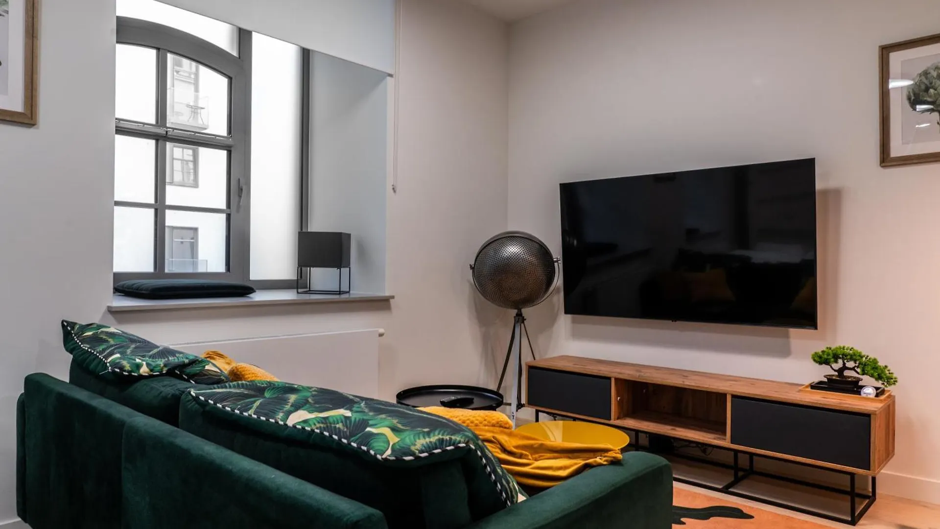 Uniquerent- Luksusowy Apartament W Centrum Wroclawia, Tuz Obok Wyspy Slodowej 0*, Wroclaw